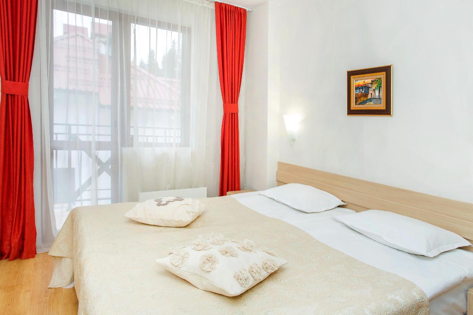 The Castle Complex Aparthotel Pamporovo Exterior photo